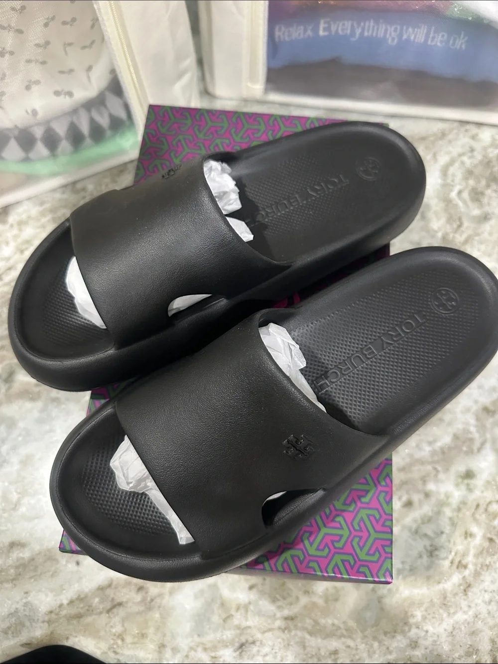 New! Authentic Tory Burch Black Shower Slide Sandals size women’s 9